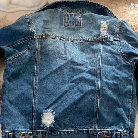 Brand new forever 21 Jean jacket - Picture 4 of 4